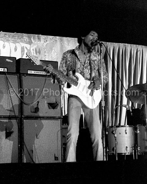 Jimi Hendrix 07-15_cl
