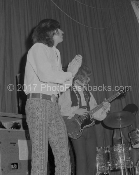 Three Dog Night -19-06_cl